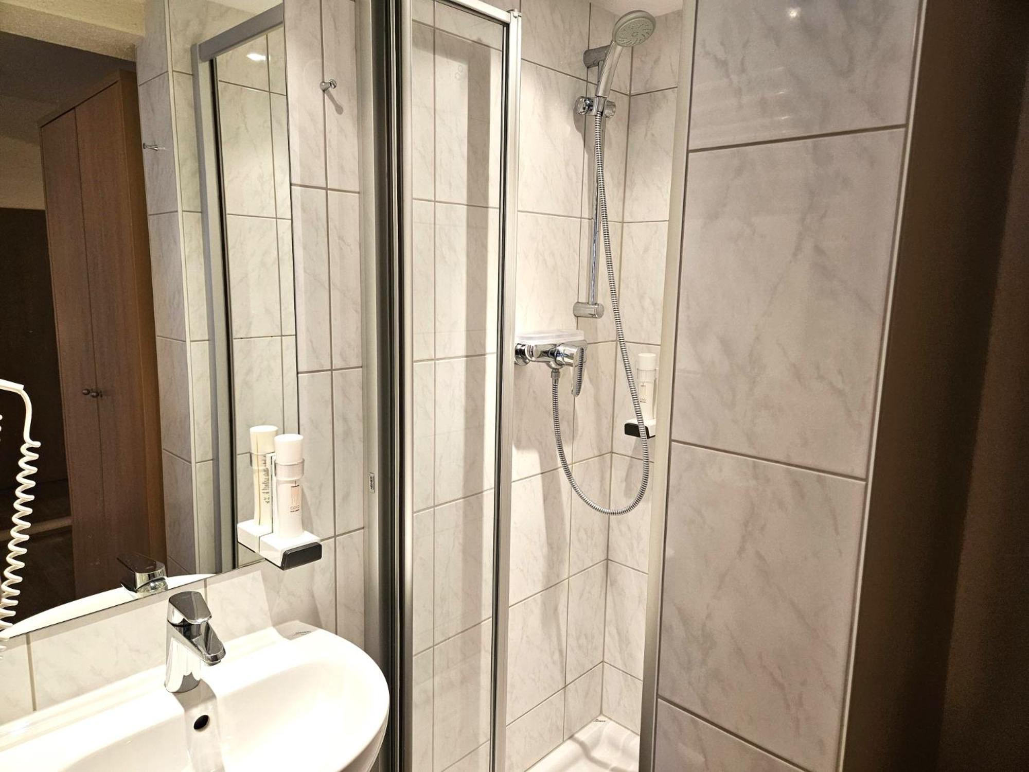 Gasthof-Pension Alt Kirchheim Bad Kleinkirchheim Ngoại thất bức ảnh